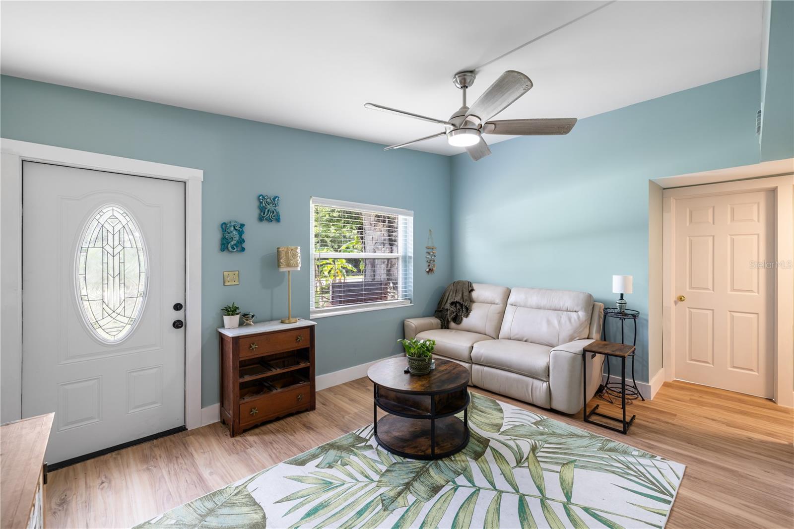 Image 3 of 32 For 1027 Coral Ridge Drive