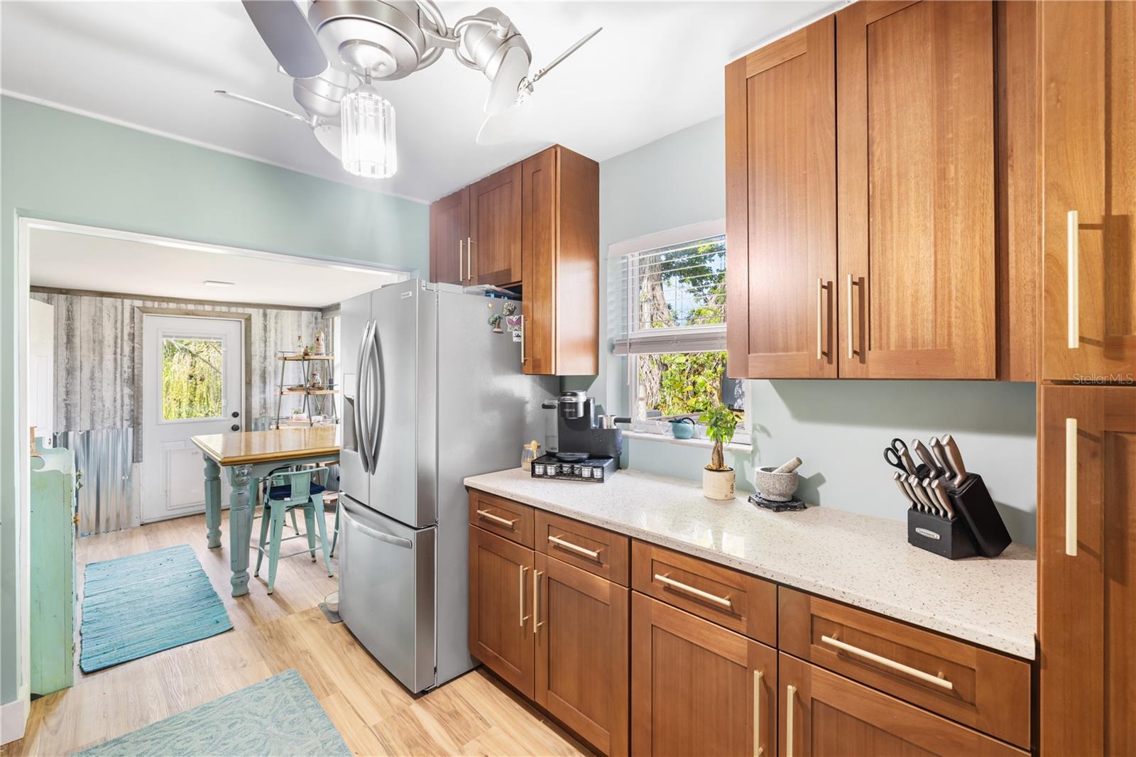Image 8 of 32 For 1027 Coral Ridge Drive