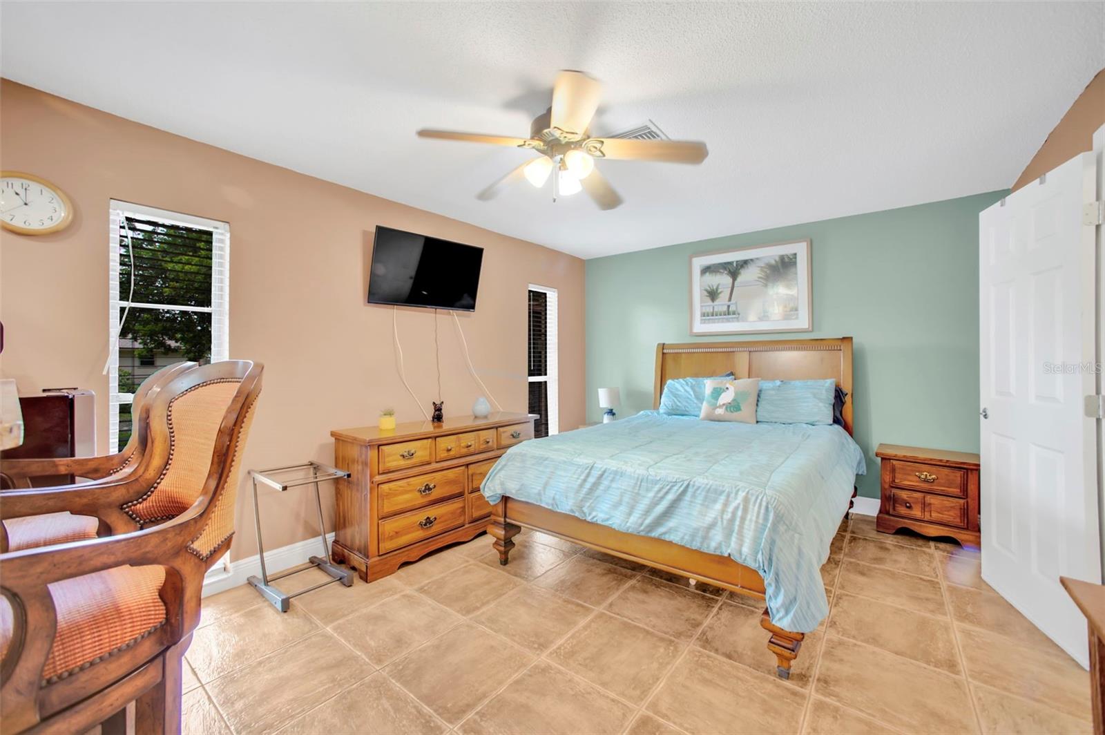 Image 17 of 38 For 2131 Amanda Drive