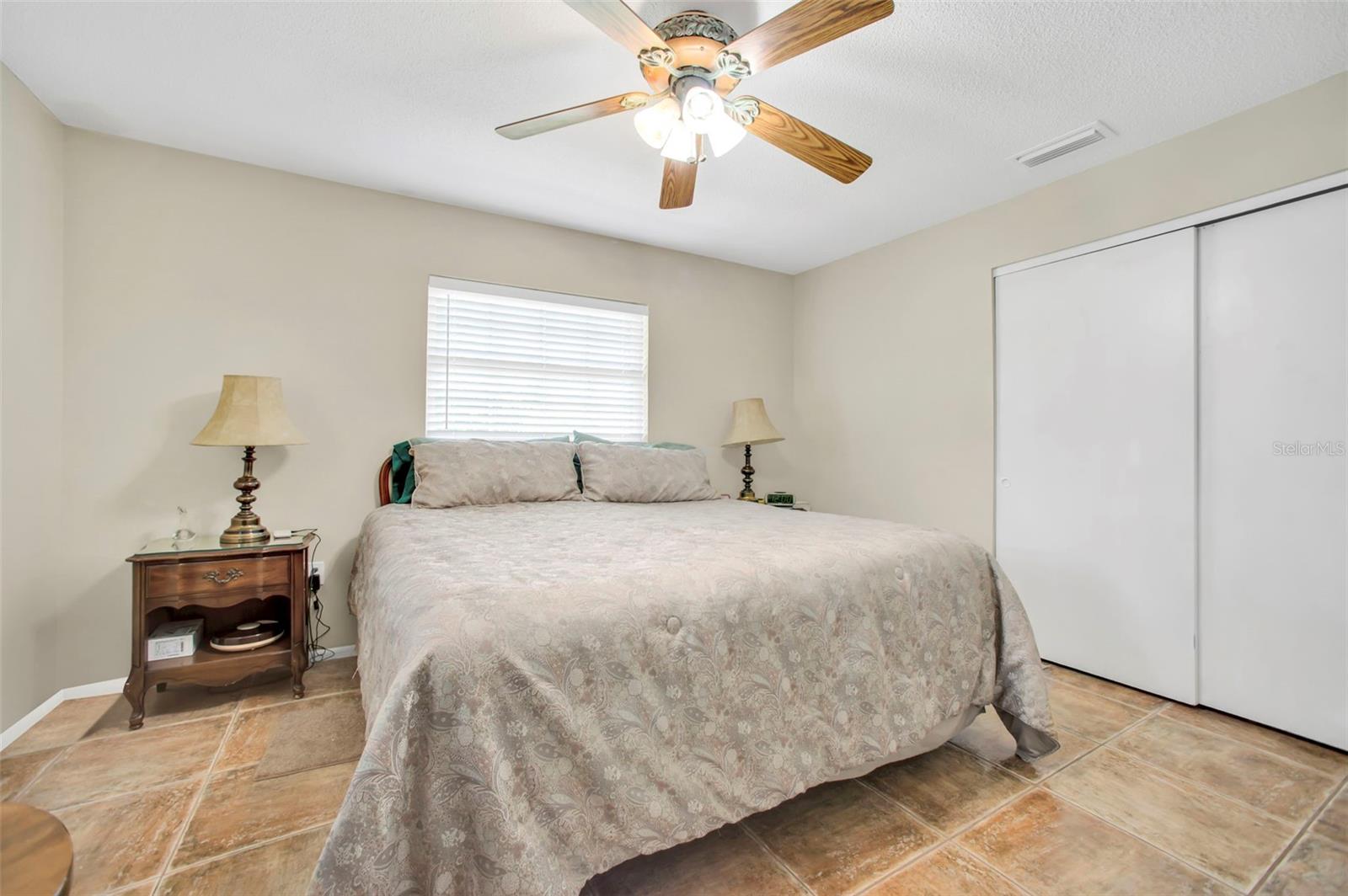 Image 22 of 38 For 2131 Amanda Drive