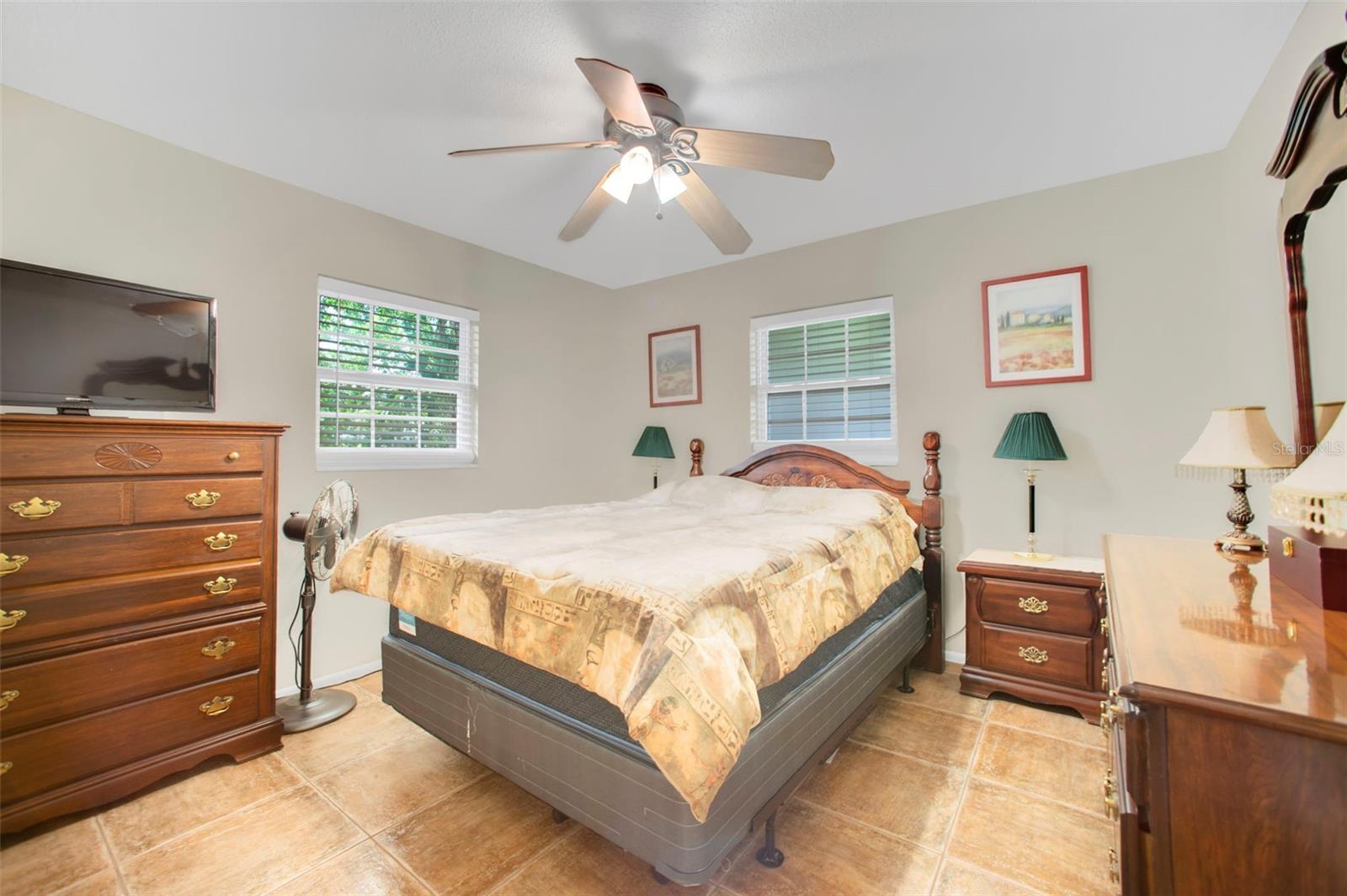 Image 24 of 38 For 2131 Amanda Drive