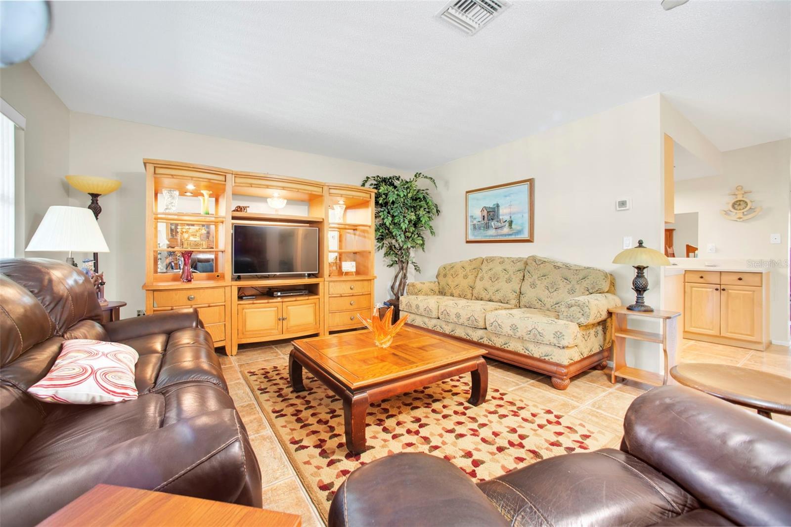 Image 3 of 38 For 2131 Amanda Drive