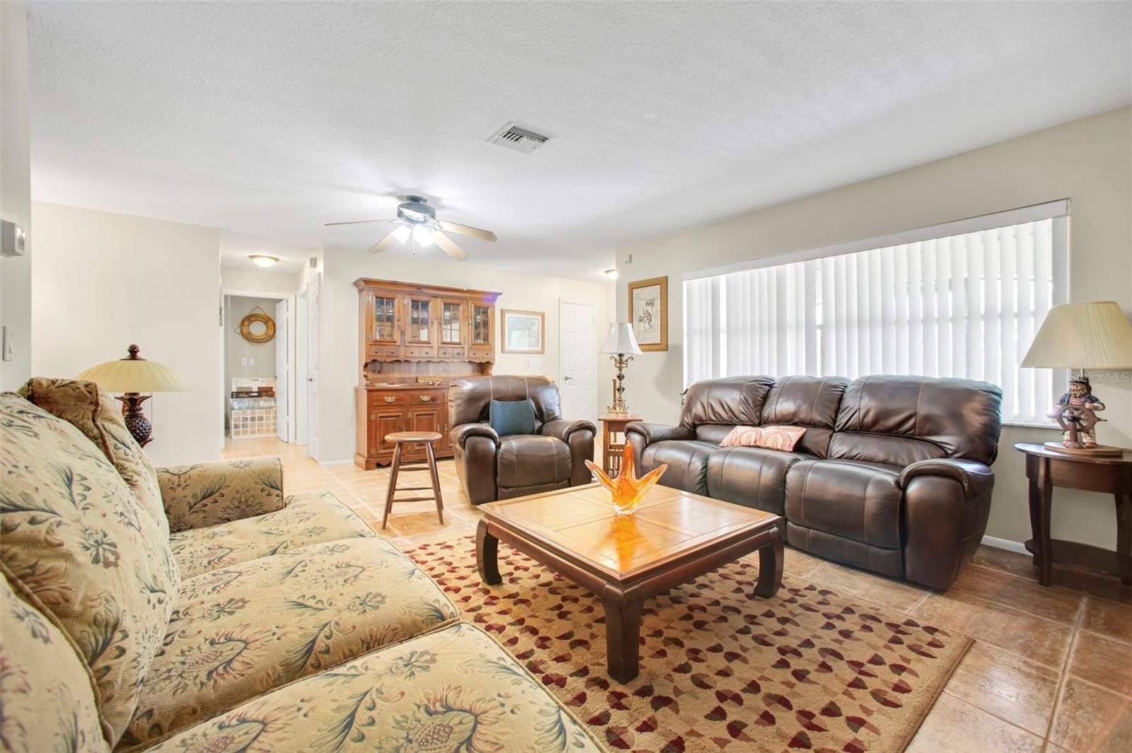 Image 5 of 38 For 2131 Amanda Drive
