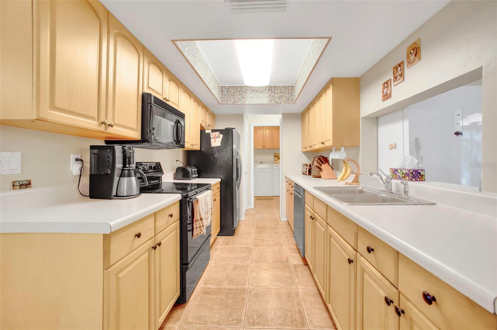 Image 9 of 38 For 2131 Amanda Drive