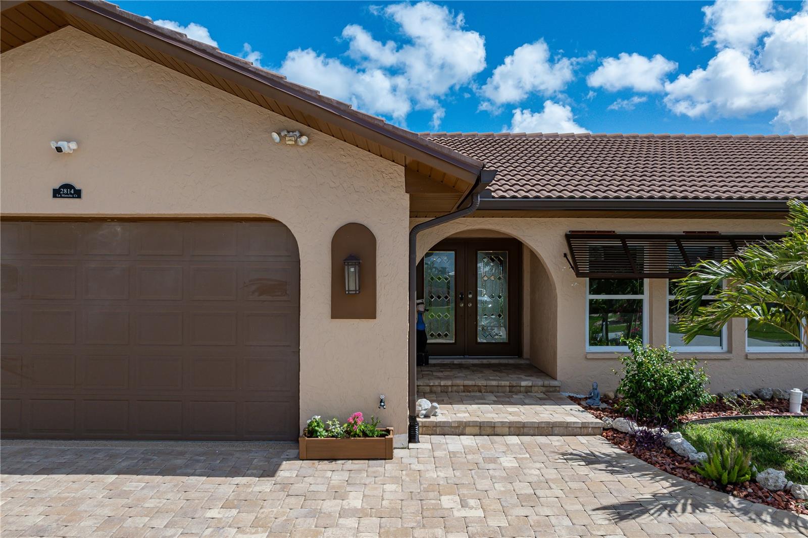 Image 17 of 65 For 2814 La Mancha Court