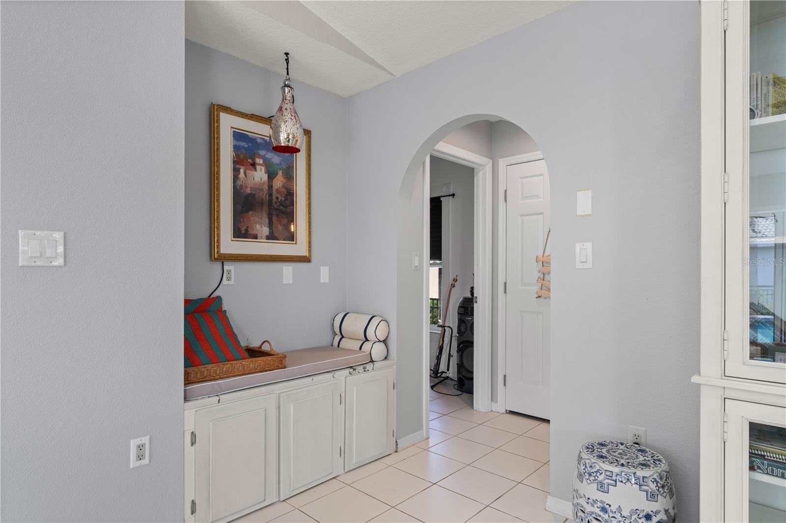 Image 36 of 65 For 2814 La Mancha Court