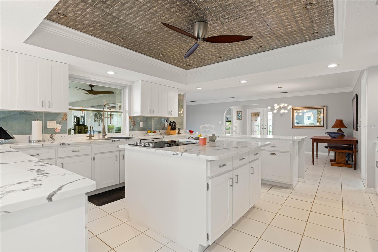 Image 8 of 65 For 2814 La Mancha Court