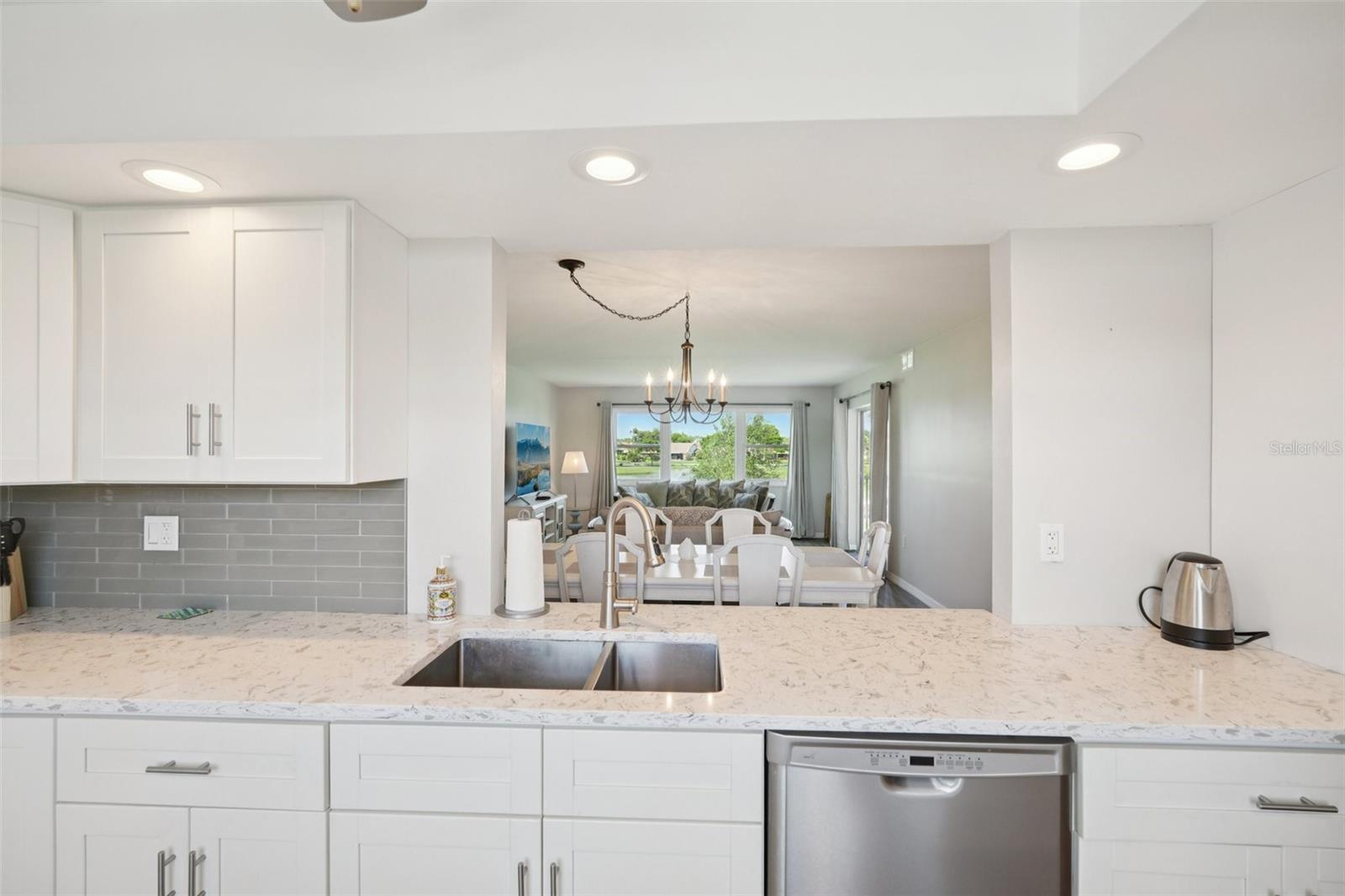 Image 12 of 43 For 1700 Pine Valley Drive 205