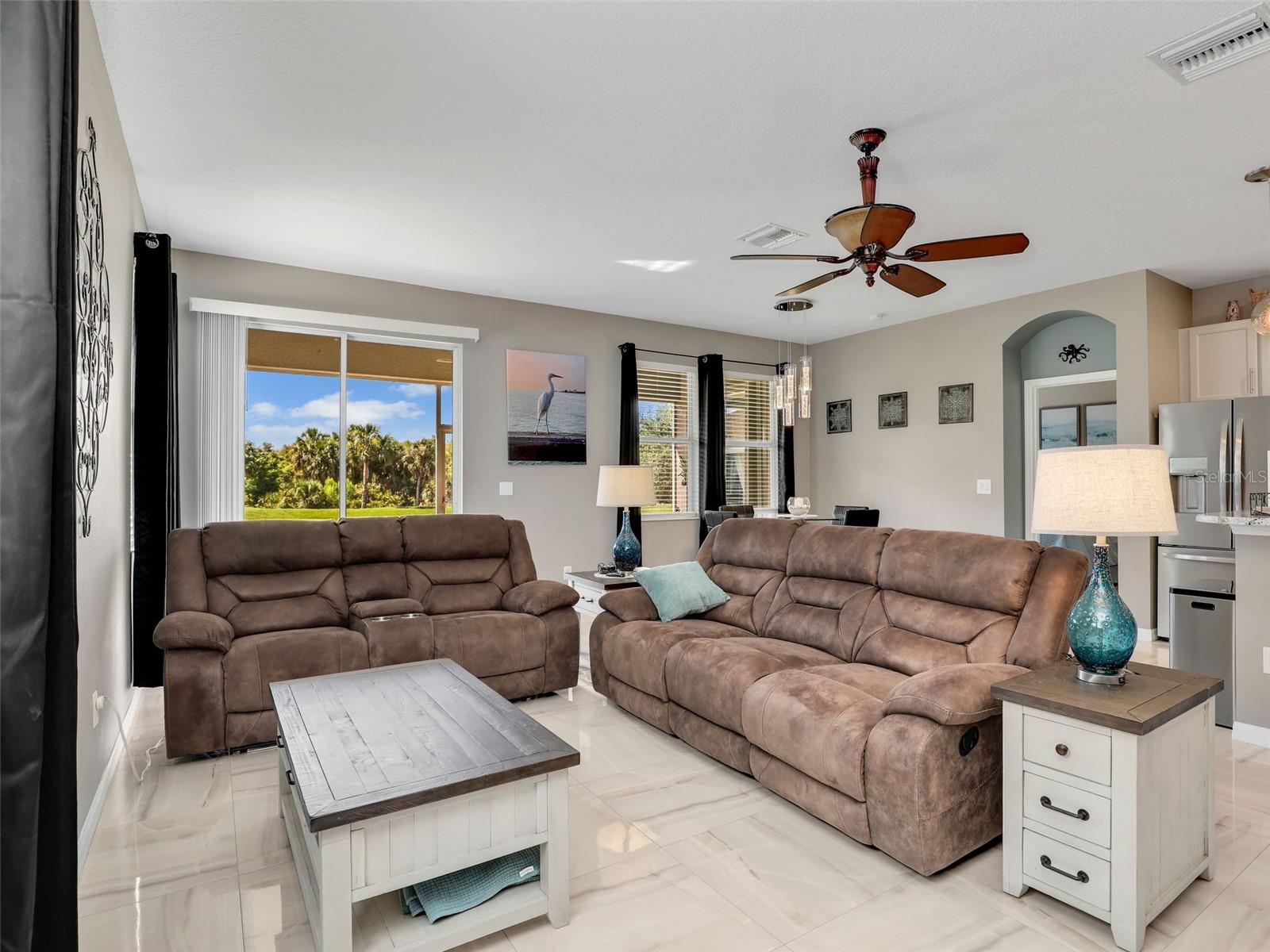 Image 13 of 37 For 4180 Lenox Boulevard
