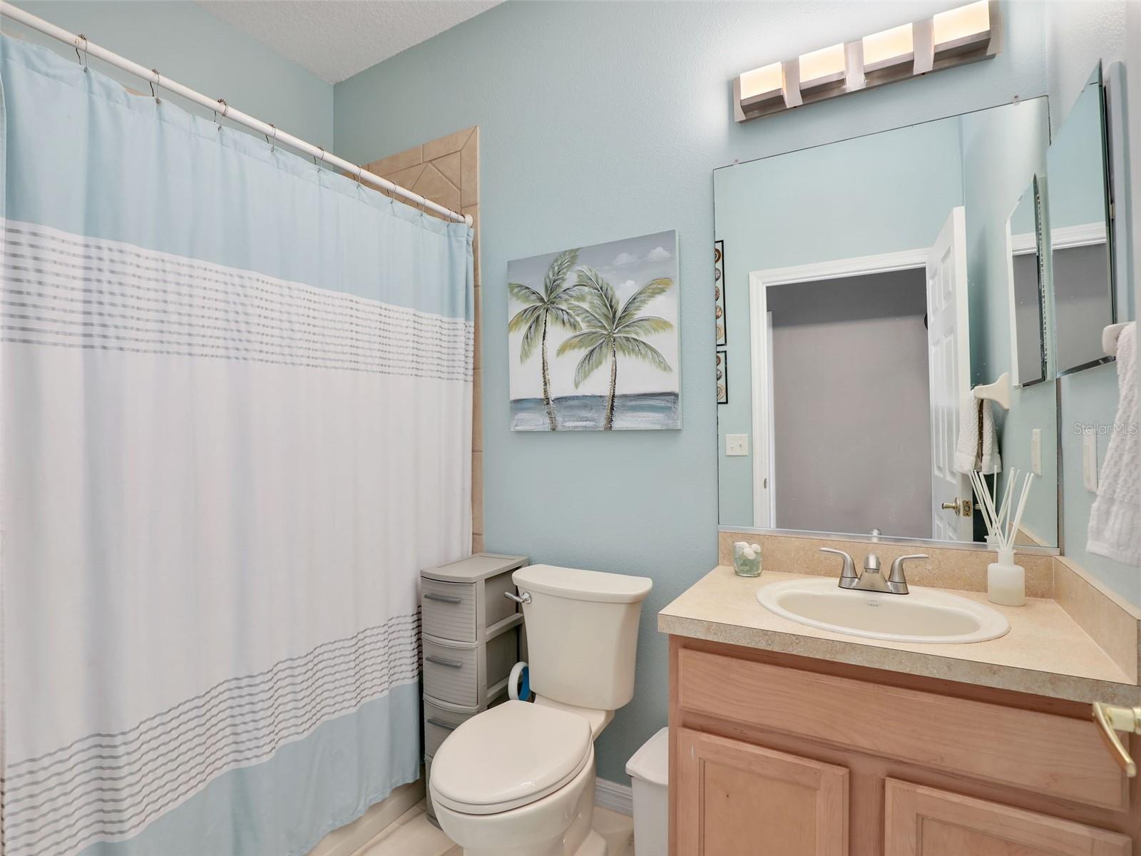 Image 23 of 37 For 4180 Lenox Boulevard
