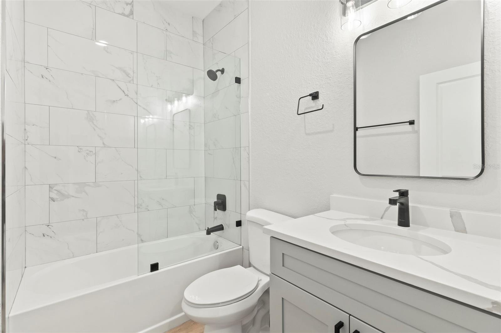 Image 11 of 40 For 9155 Agate Street