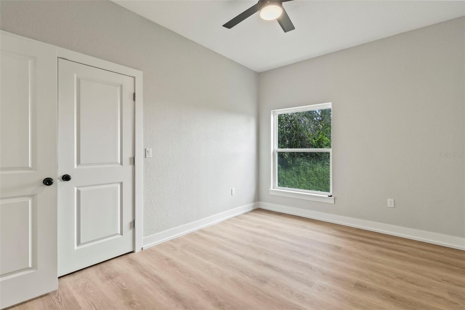 Image 14 of 40 For 9155 Agate Street