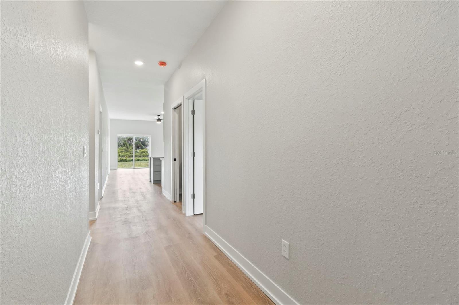 Image 5 of 40 For 9155 Agate Street