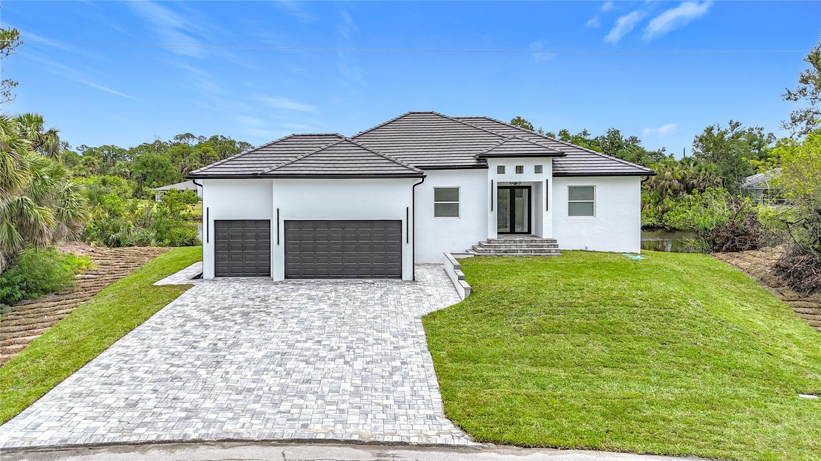Details for 576 Mcdill Drive, PORT CHARLOTTE, FL 33953