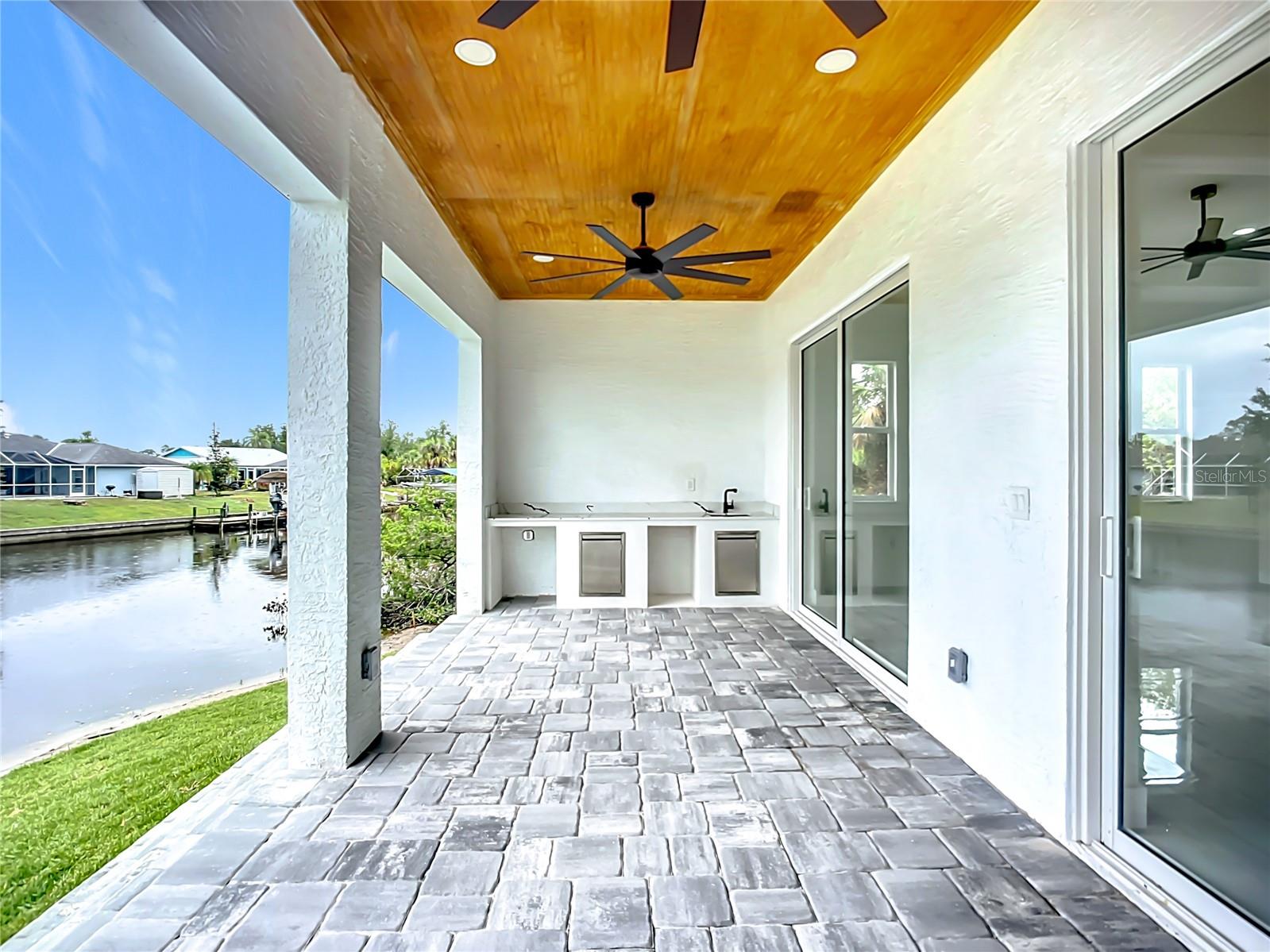 Image 33 of 42 For 576 Mcdill Drive