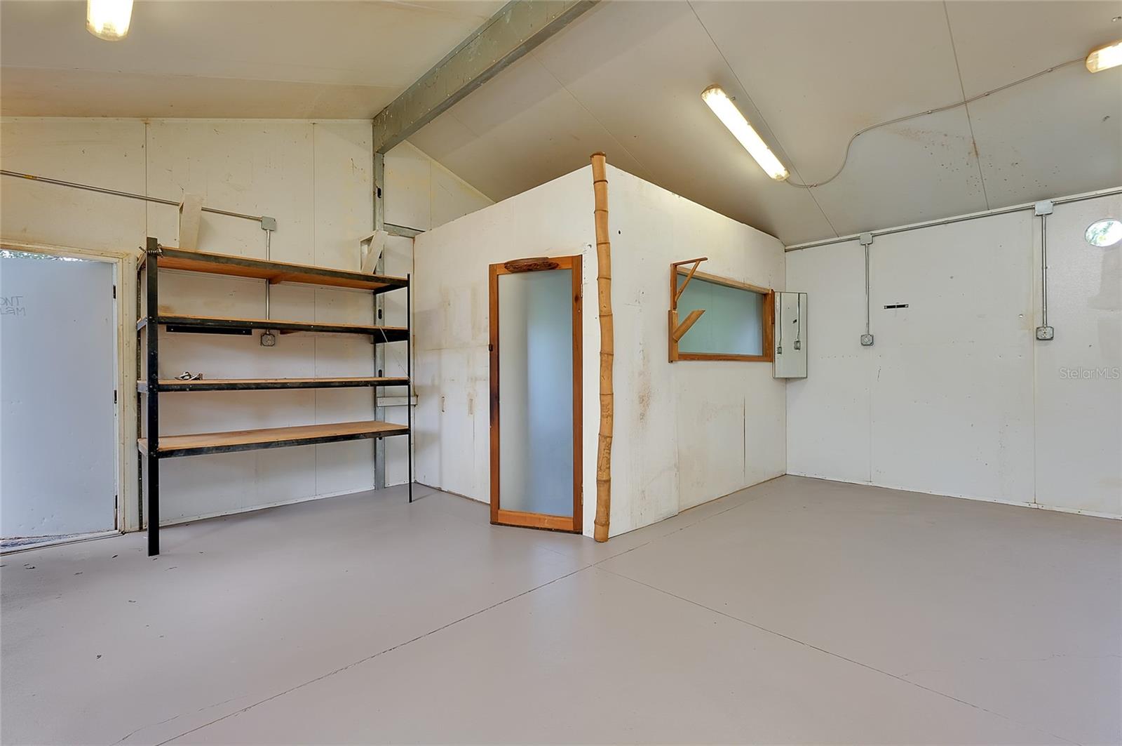 Image 48 of 60 For 875 Bayshore Drive