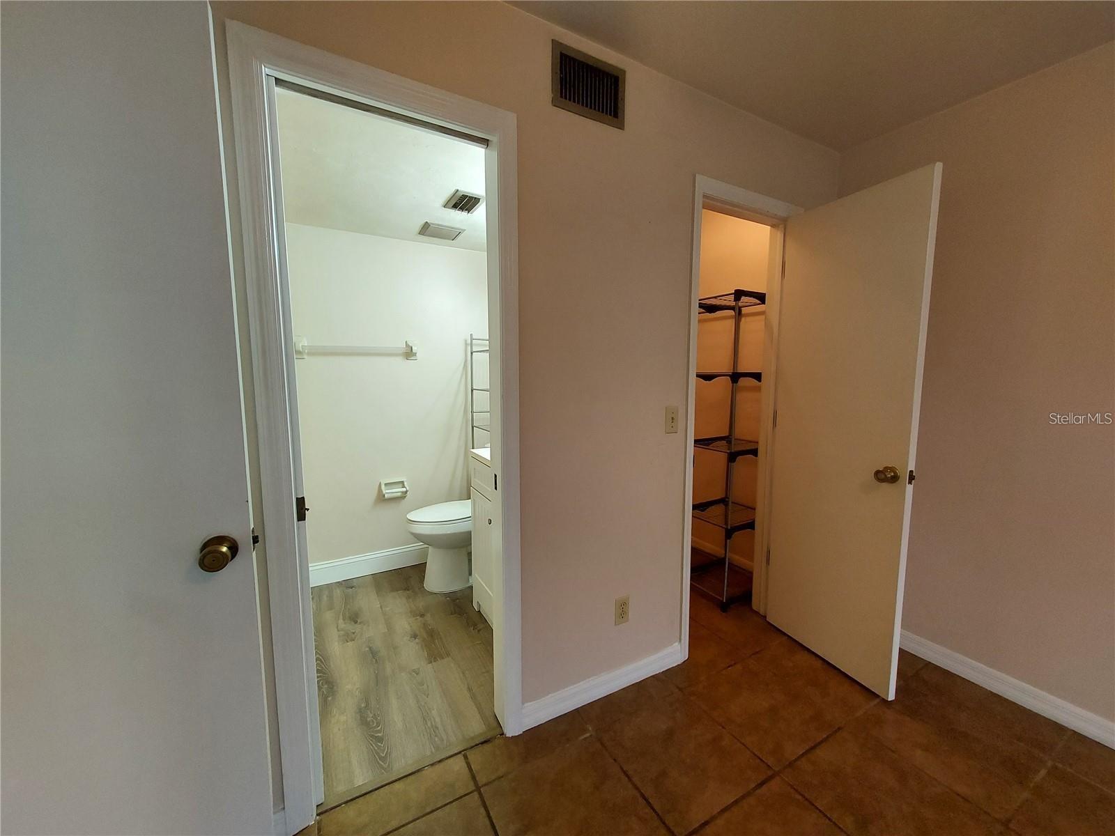 Image 16 of 27 For 22523 Westchester Boulevard E103