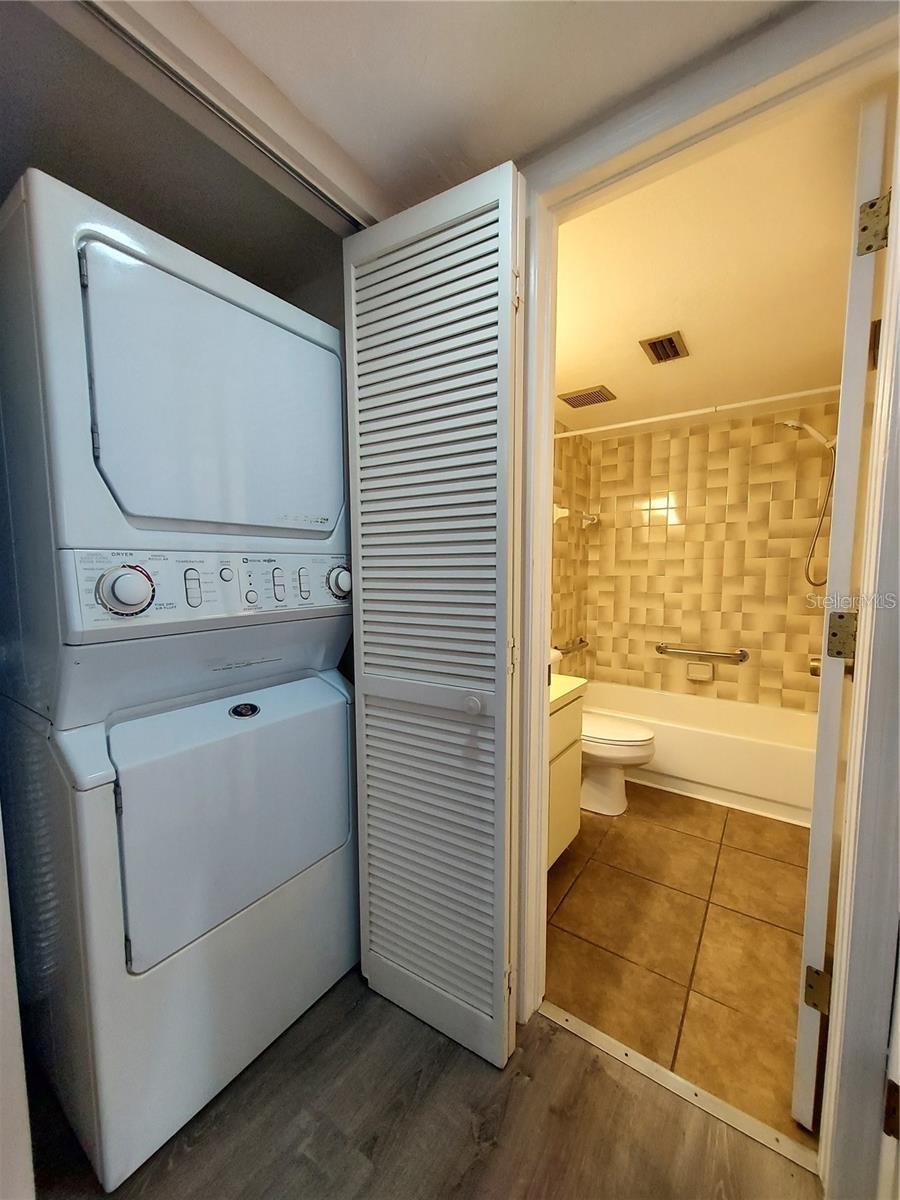 Image 9 of 27 For 22523 Westchester Boulevard E103