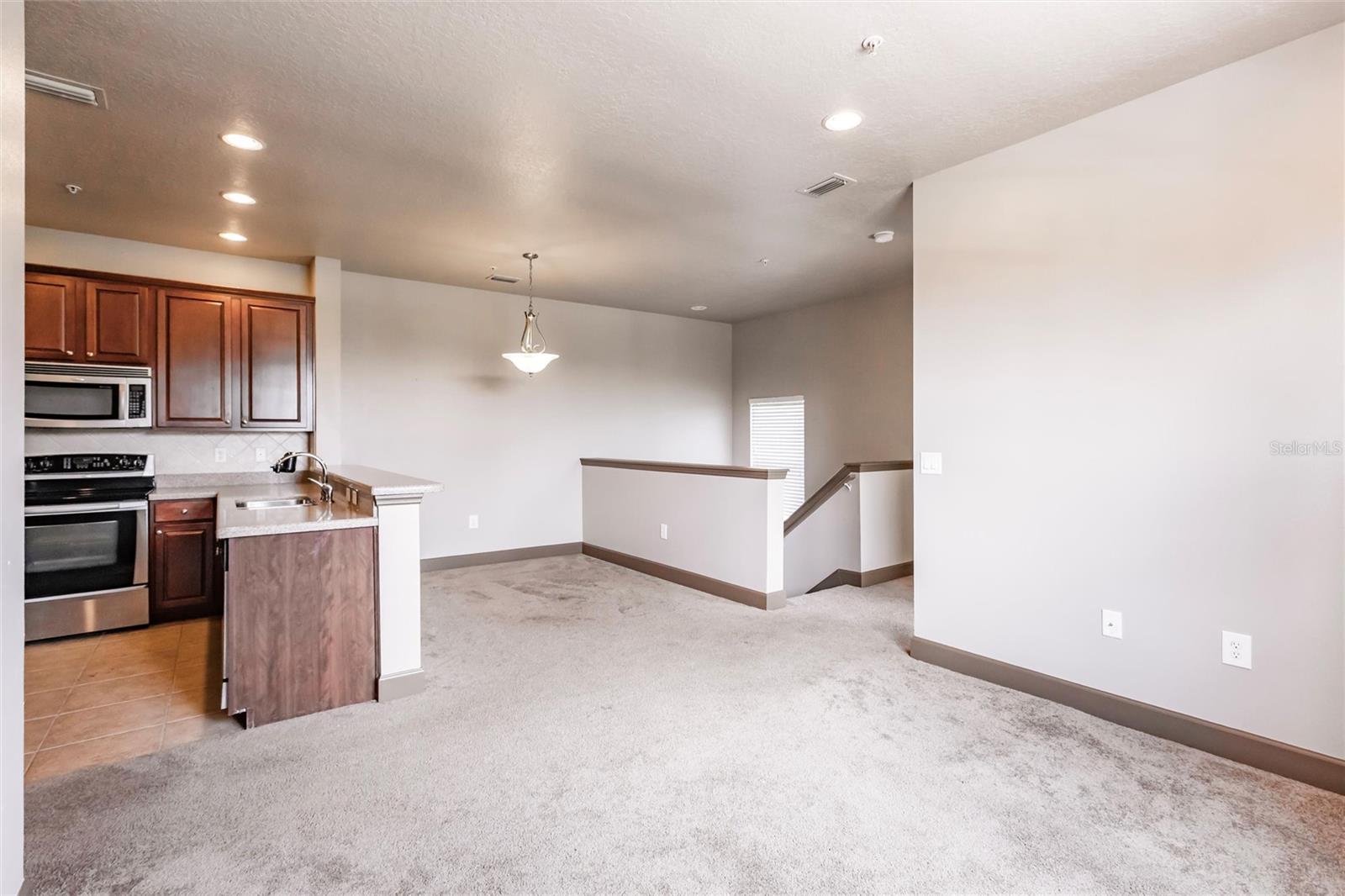 Image 14 of 50 For 8098 Moonstone Drive 17-203