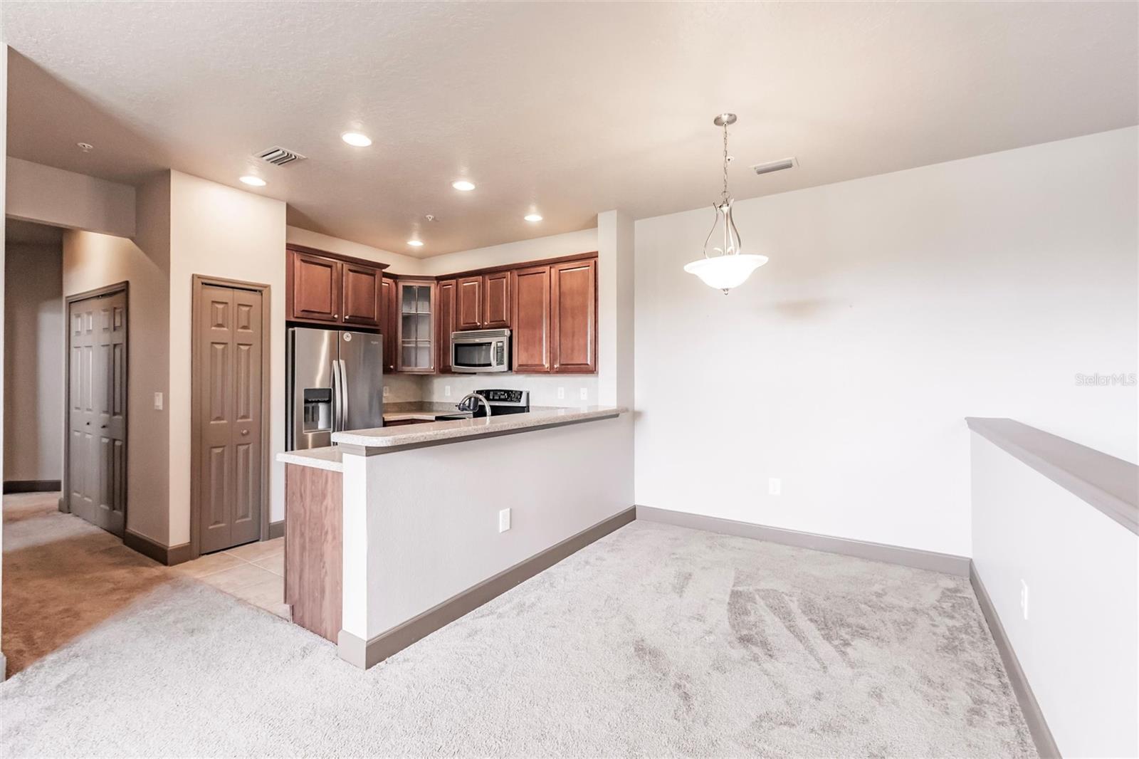 Image 16 of 50 For 8098 Moonstone Drive 17-203