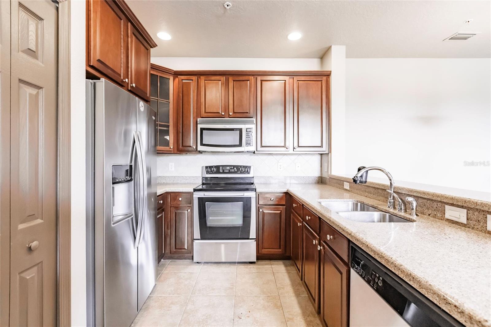 Image 18 of 50 For 8098 Moonstone Drive 17-203