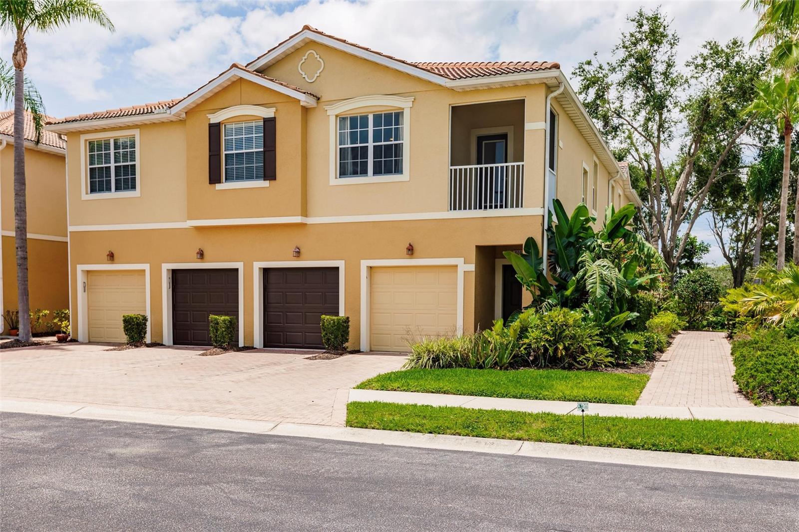 Image 3 of 50 For 8098 Moonstone Drive 17-203