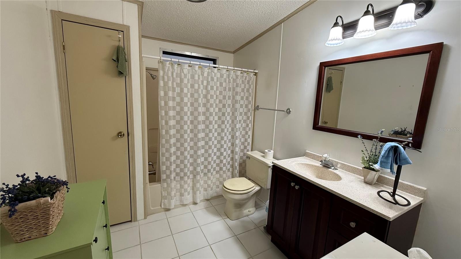 Image 8 of 20 For 5519 River Bay Drive