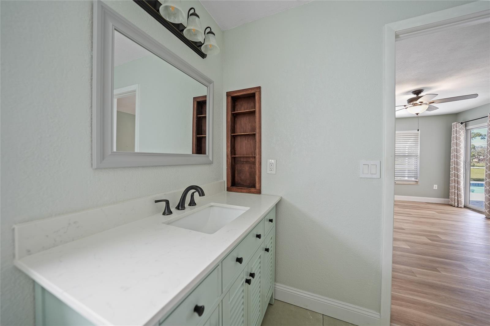Image 21 of 39 For 2925 Magdalina Drive