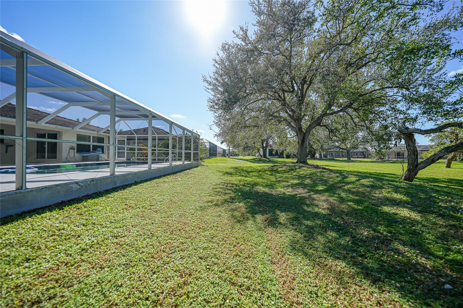 Image 31 of 39 For 2925 Magdalina Drive