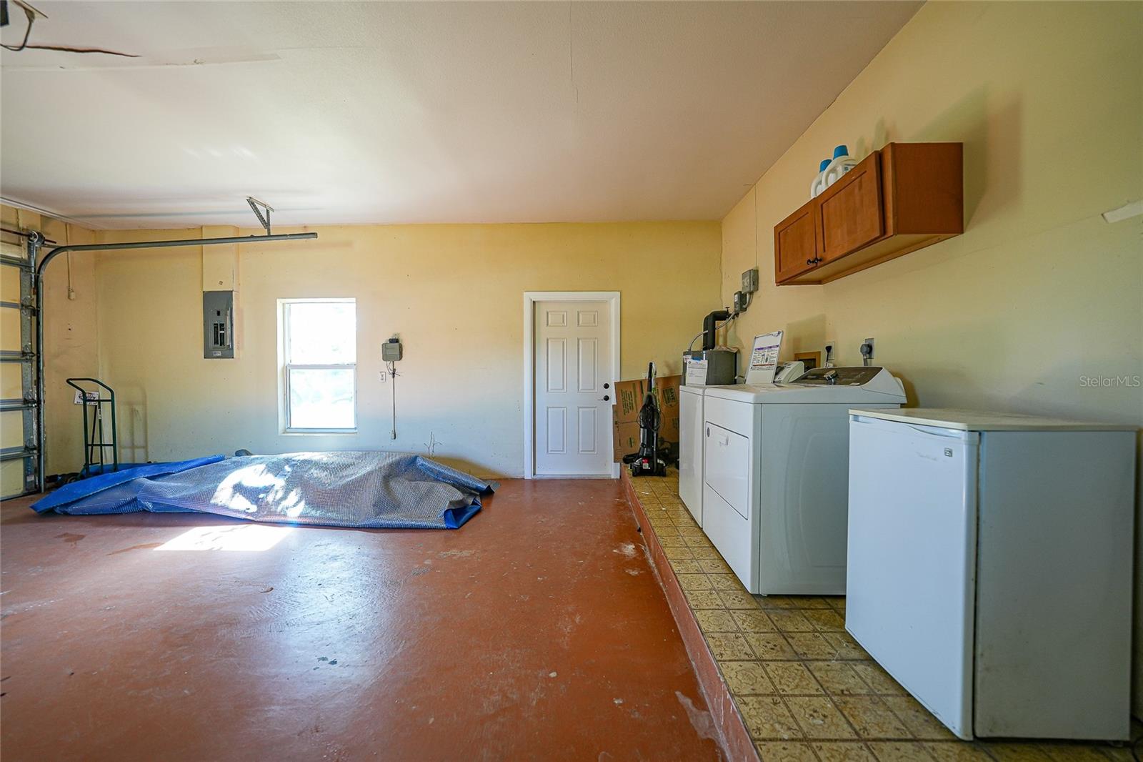 Image 38 of 39 For 2925 Magdalina Drive