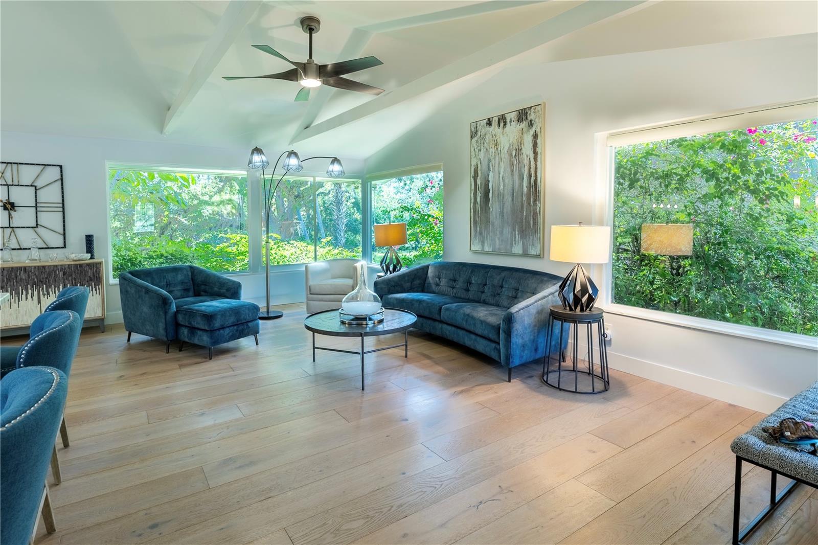 Image 17 of 100 For 18220 Elmwood Drive