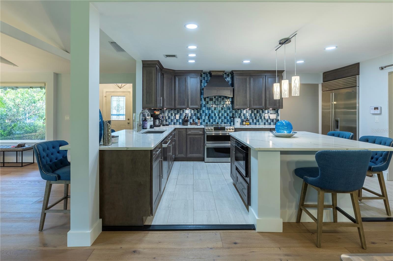 Image 20 of 100 For 18220 Elmwood Drive