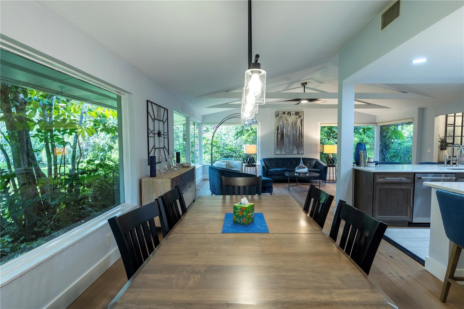 Image 22 of 100 For 18220 Elmwood Drive