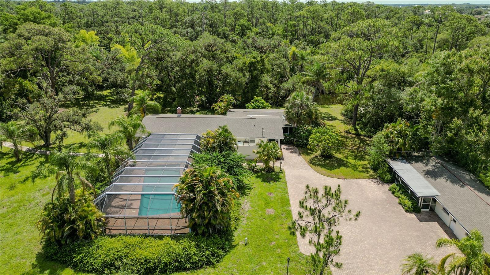 Image 3 of 100 For 18220 Elmwood Drive