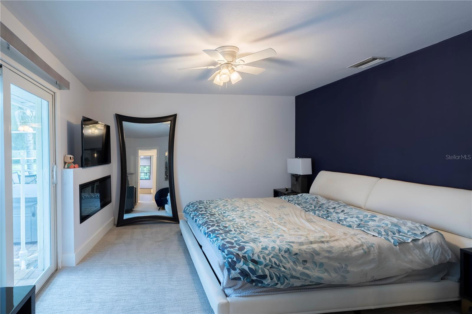 Image 42 of 100 For 18220 Elmwood Drive