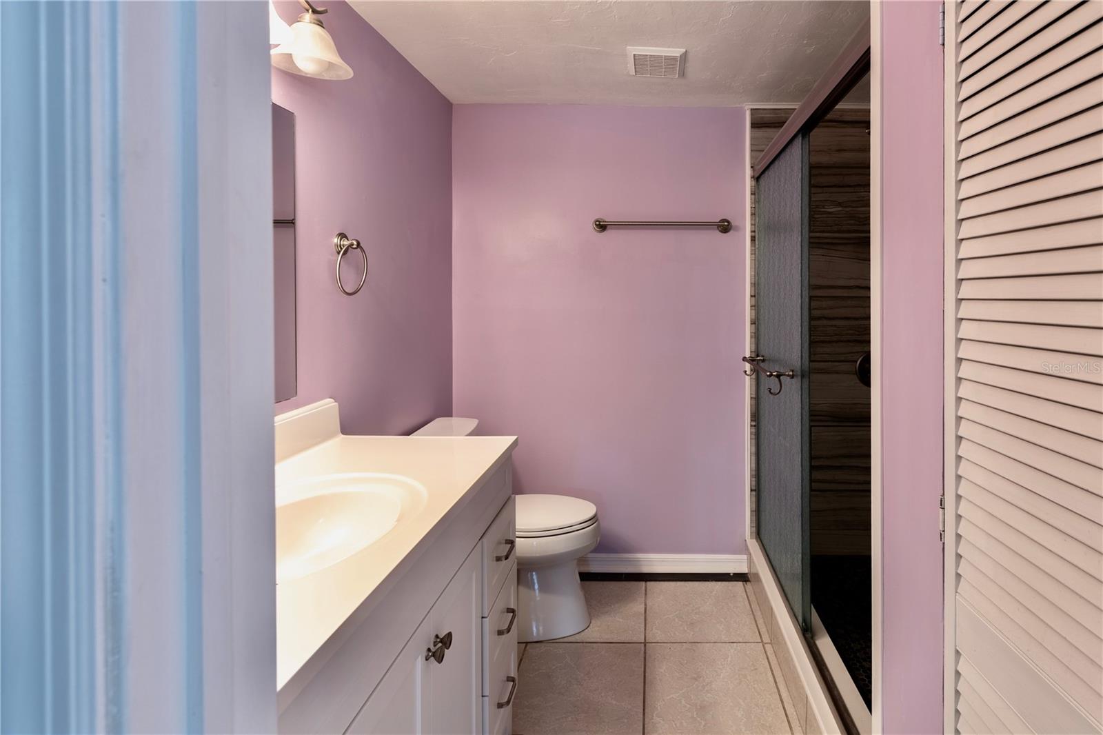 Image 51 of 100 For 18220 Elmwood Drive