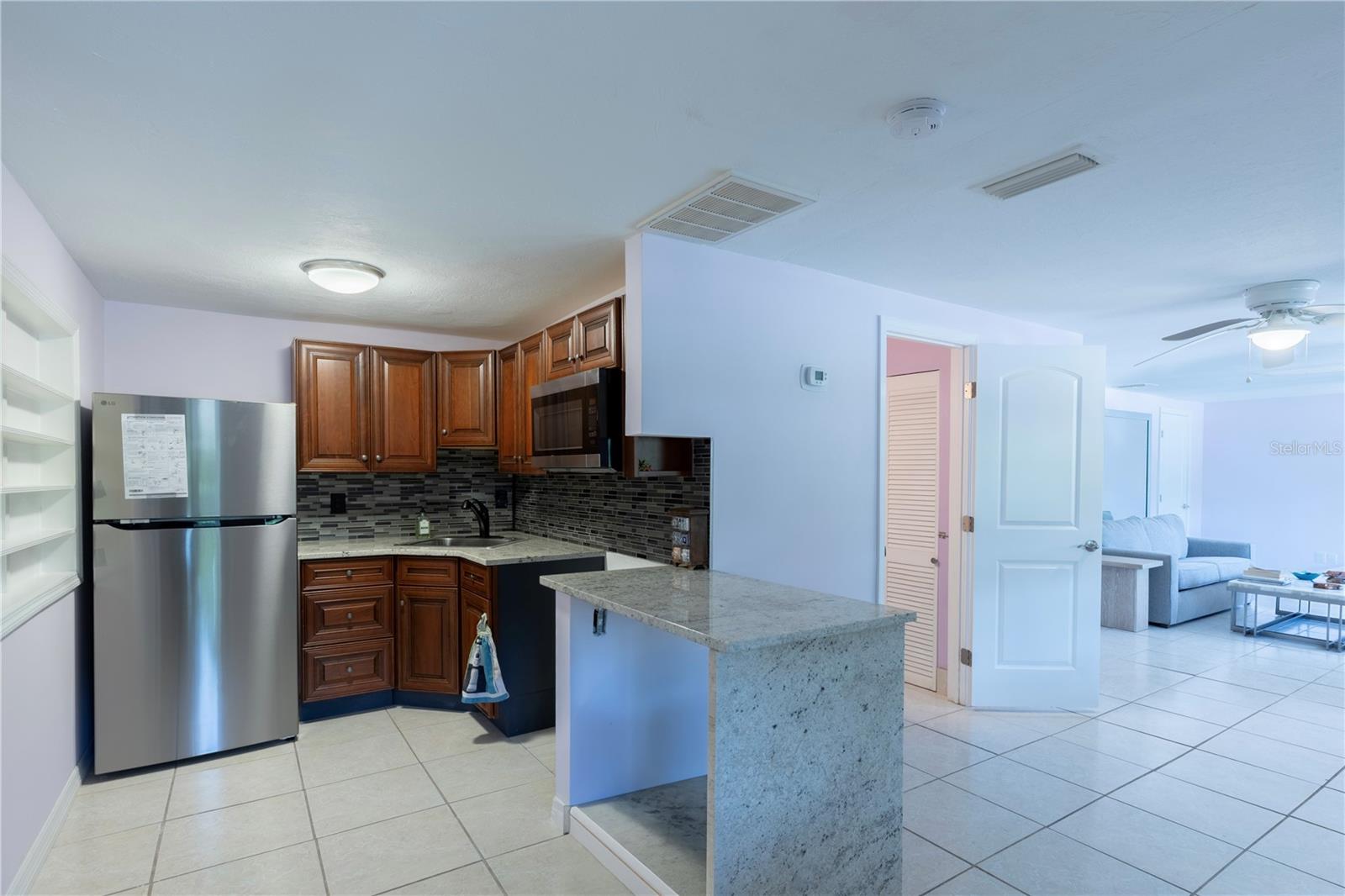 Image 52 of 100 For 18220 Elmwood Drive