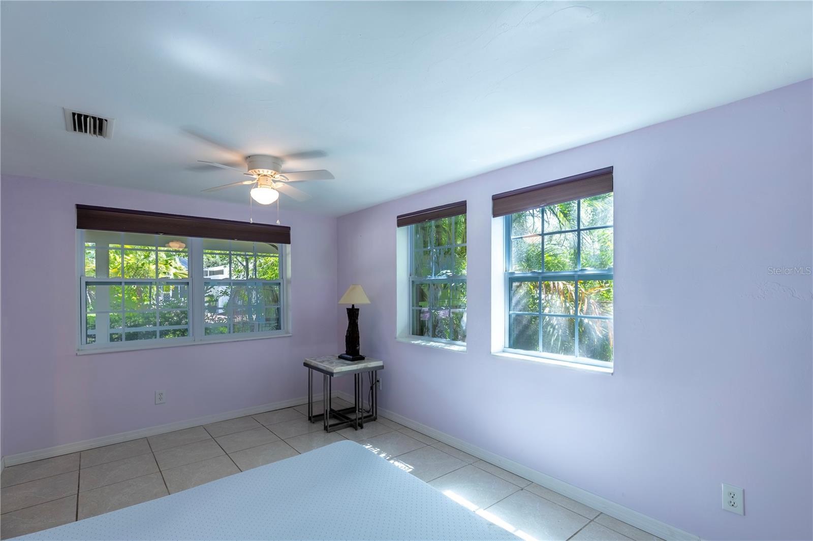 Image 54 of 100 For 18220 Elmwood Drive