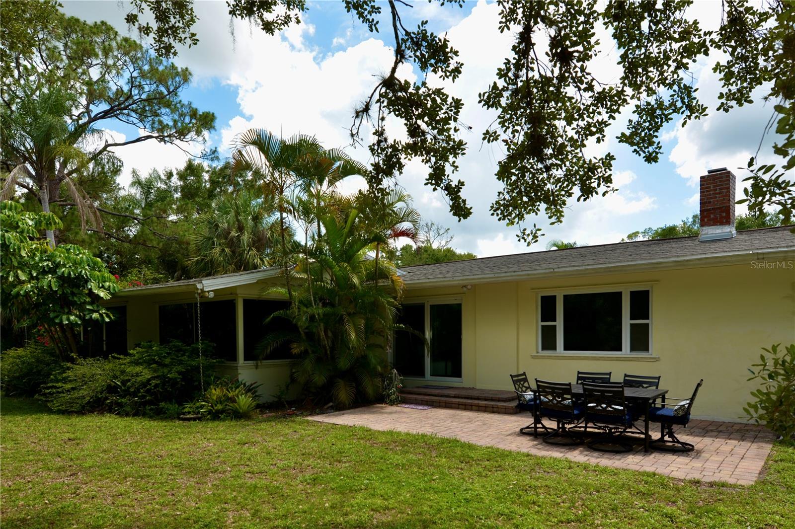 Image 65 of 100 For 18220 Elmwood Drive