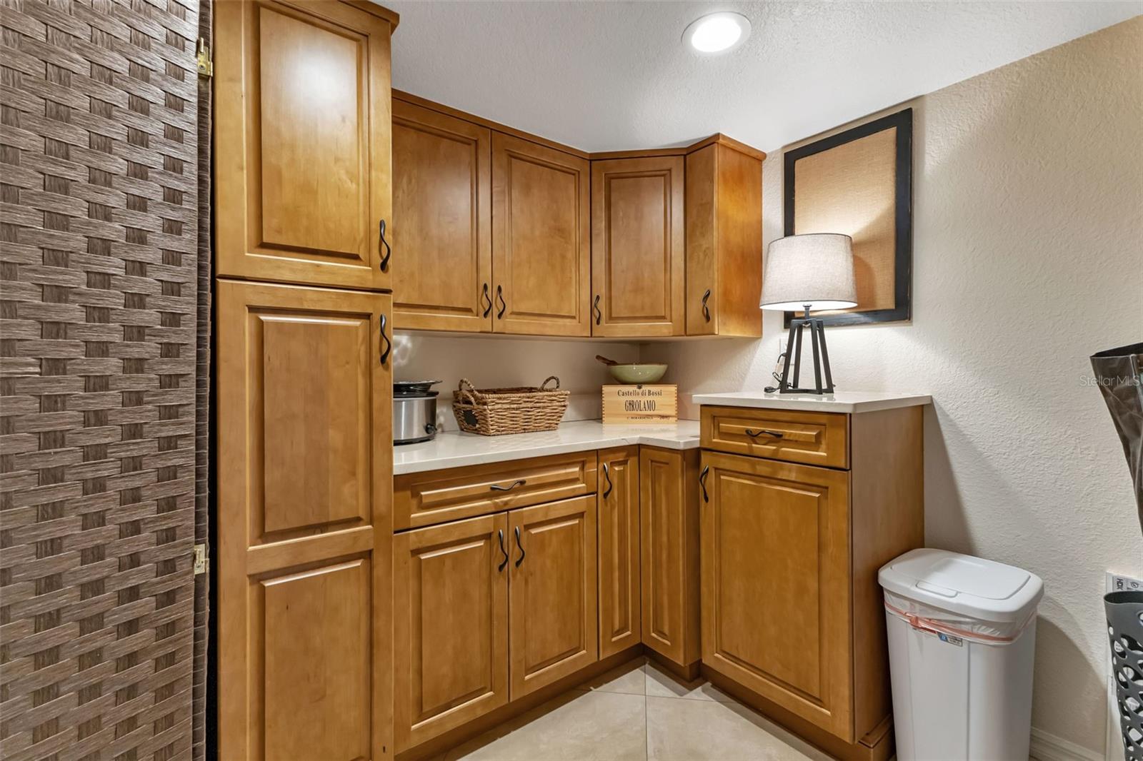 Image 10 of 63 For 1250 Marion Avenue 333