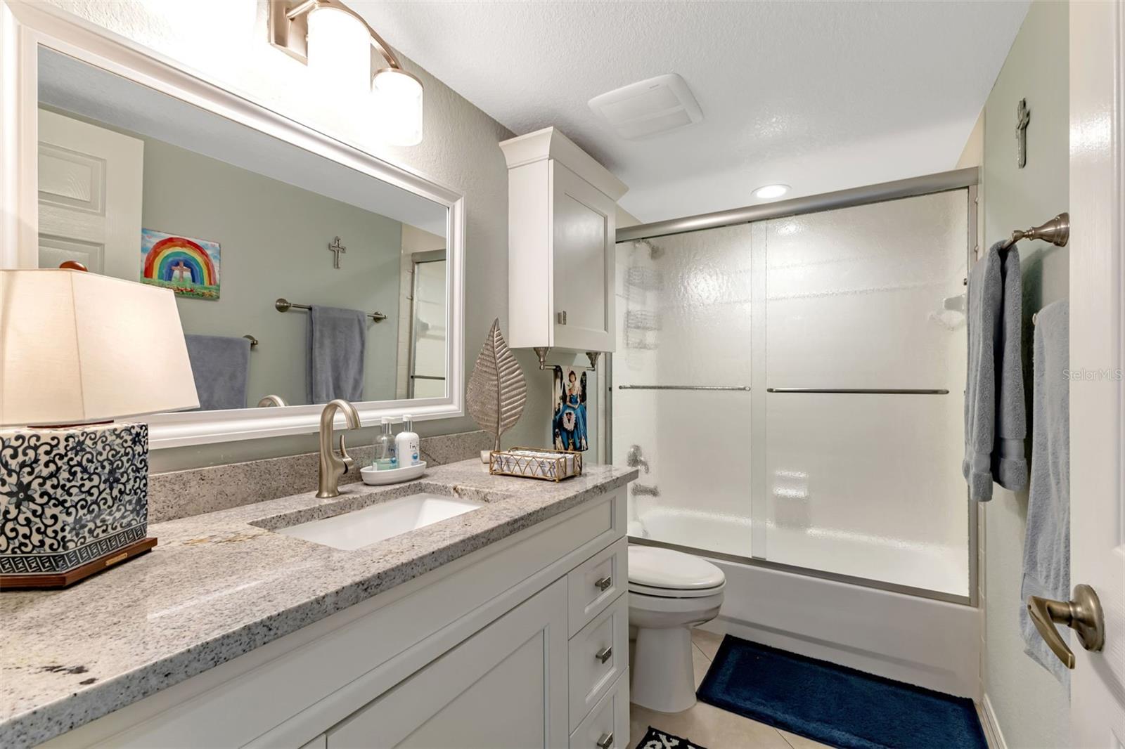 Image 16 of 63 For 1250 Marion Avenue 333