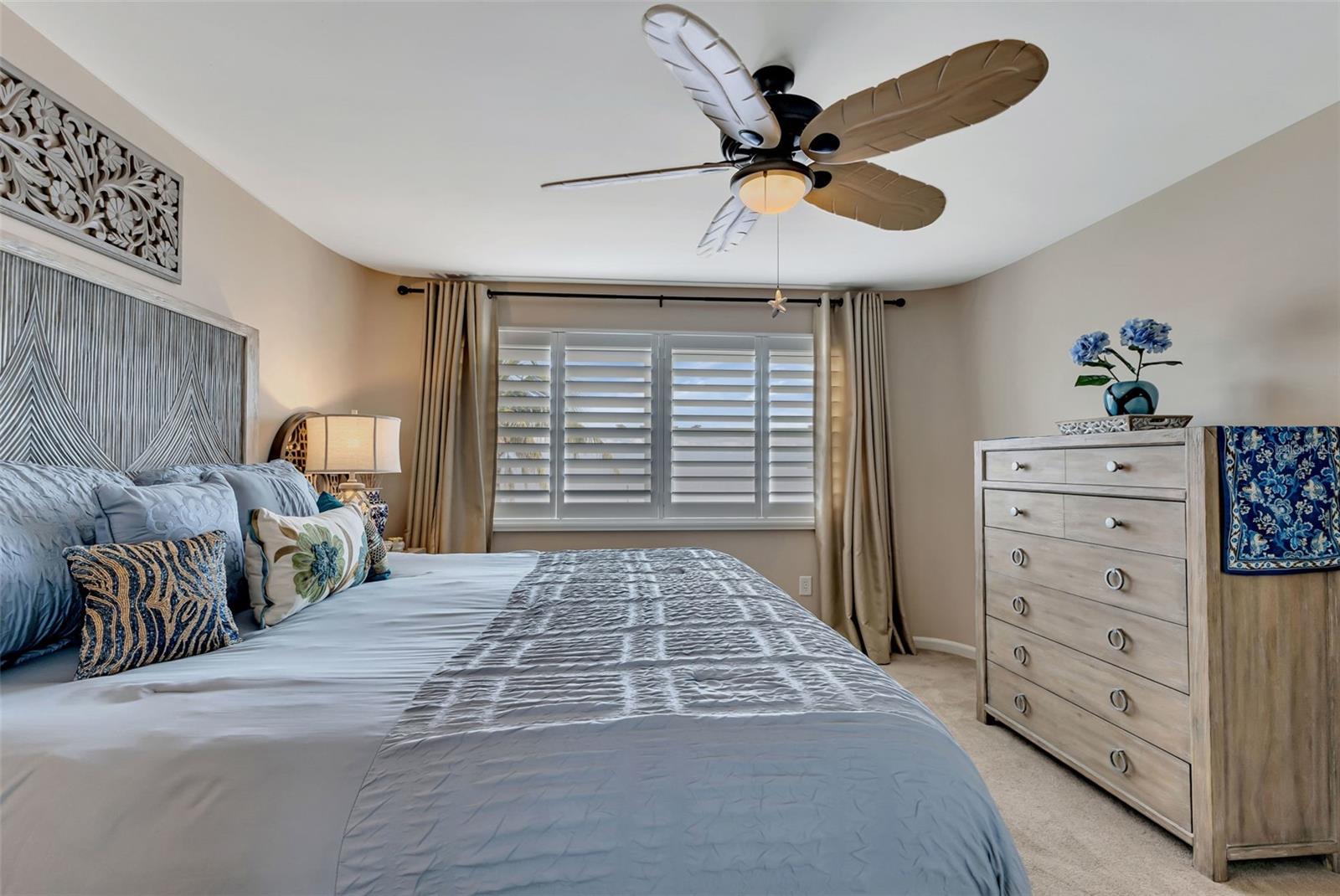 Image 19 of 63 For 1250 Marion Avenue 333
