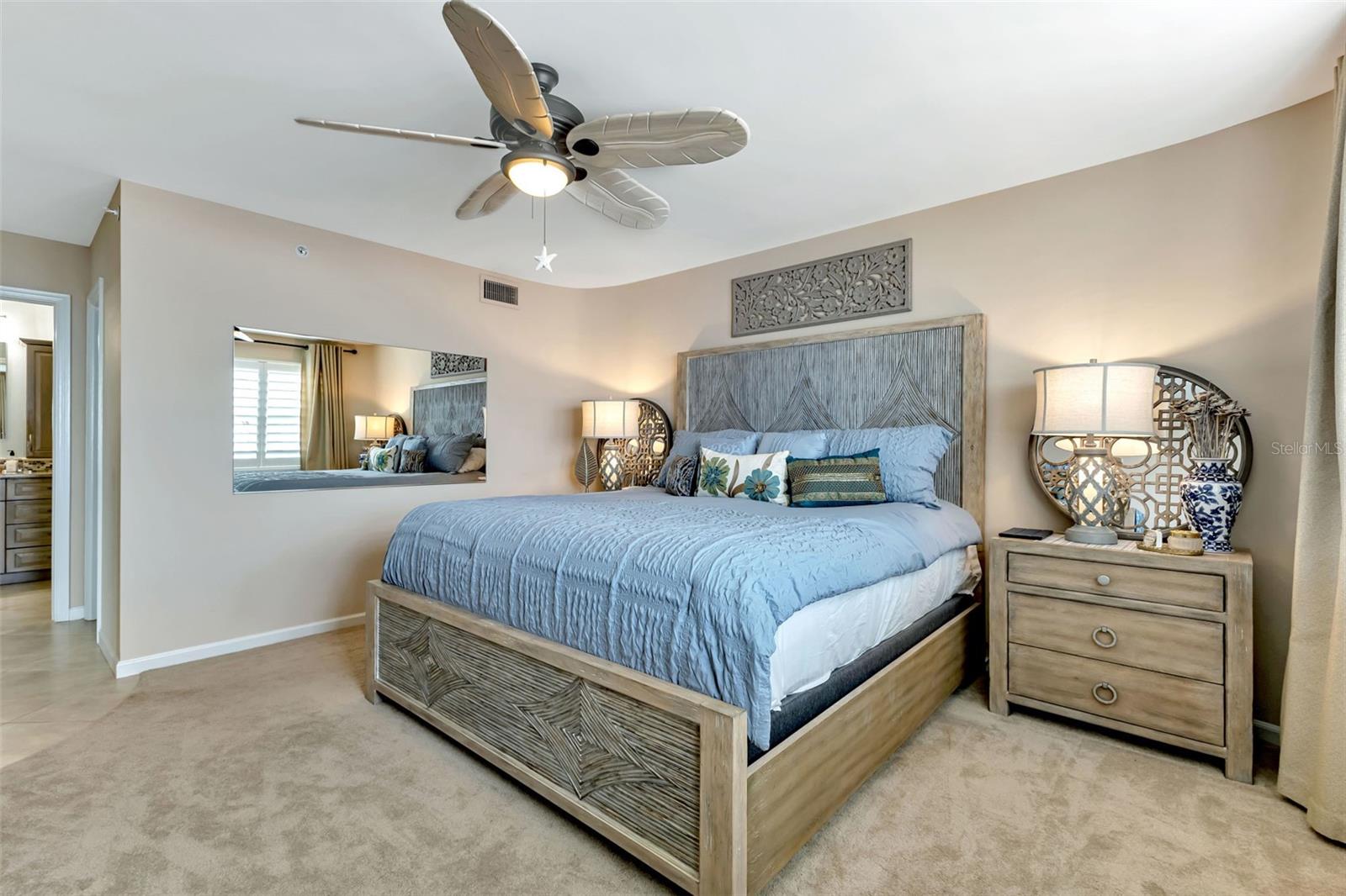 Image 20 of 63 For 1250 Marion Avenue 333
