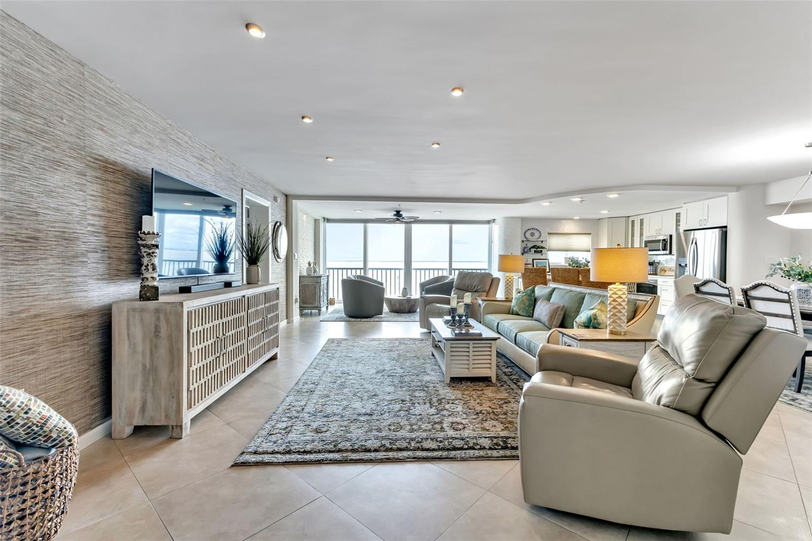 Image 42 of 63 For 1250 Marion Avenue 333