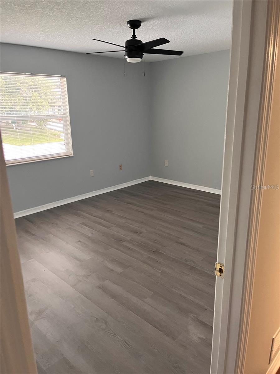 Image 5 of 8 For 10340 Kidron Avenue B