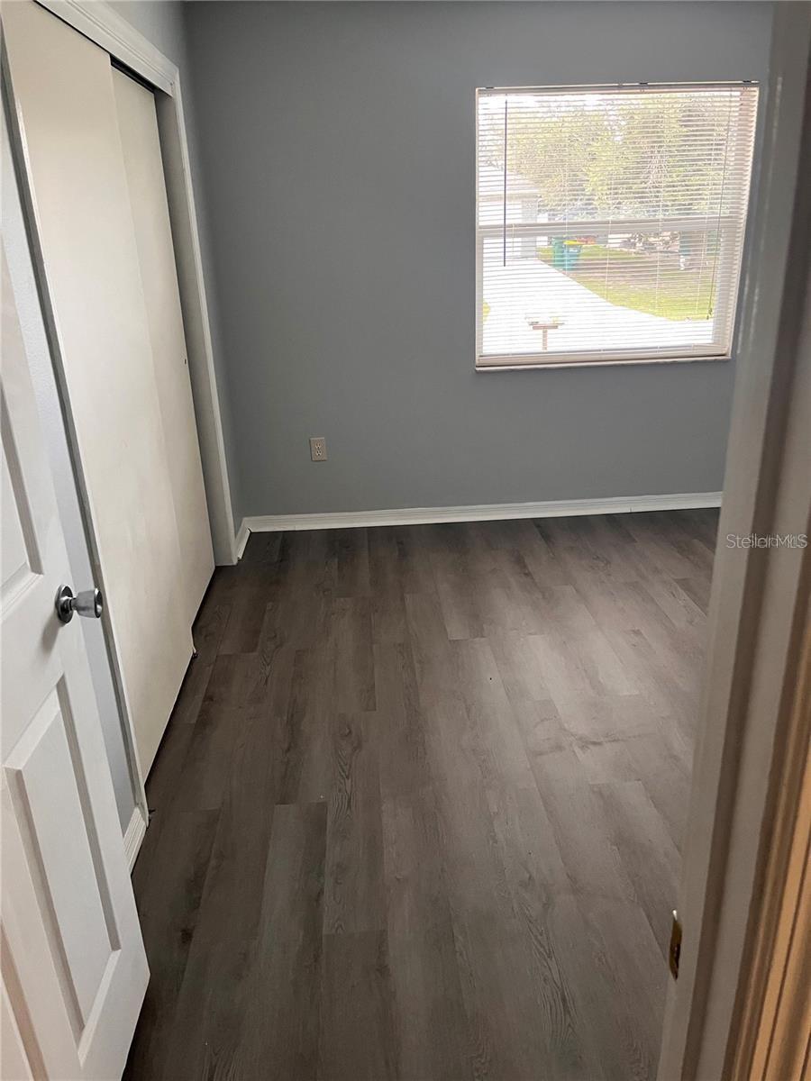 Image 6 of 8 For 10340 Kidron Avenue B