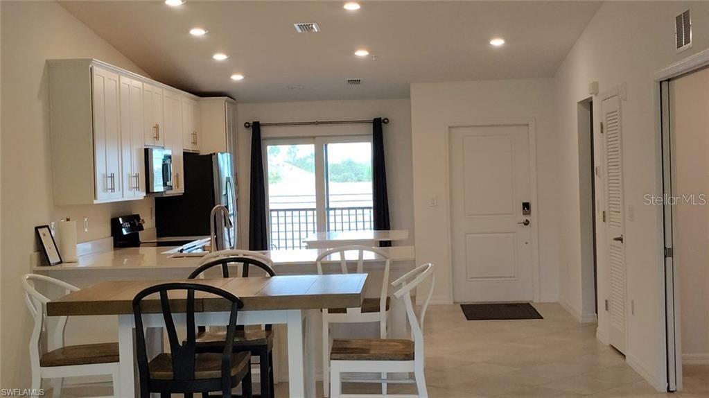 Image 11 of 48 For 12390 Wellen Golf Street 202