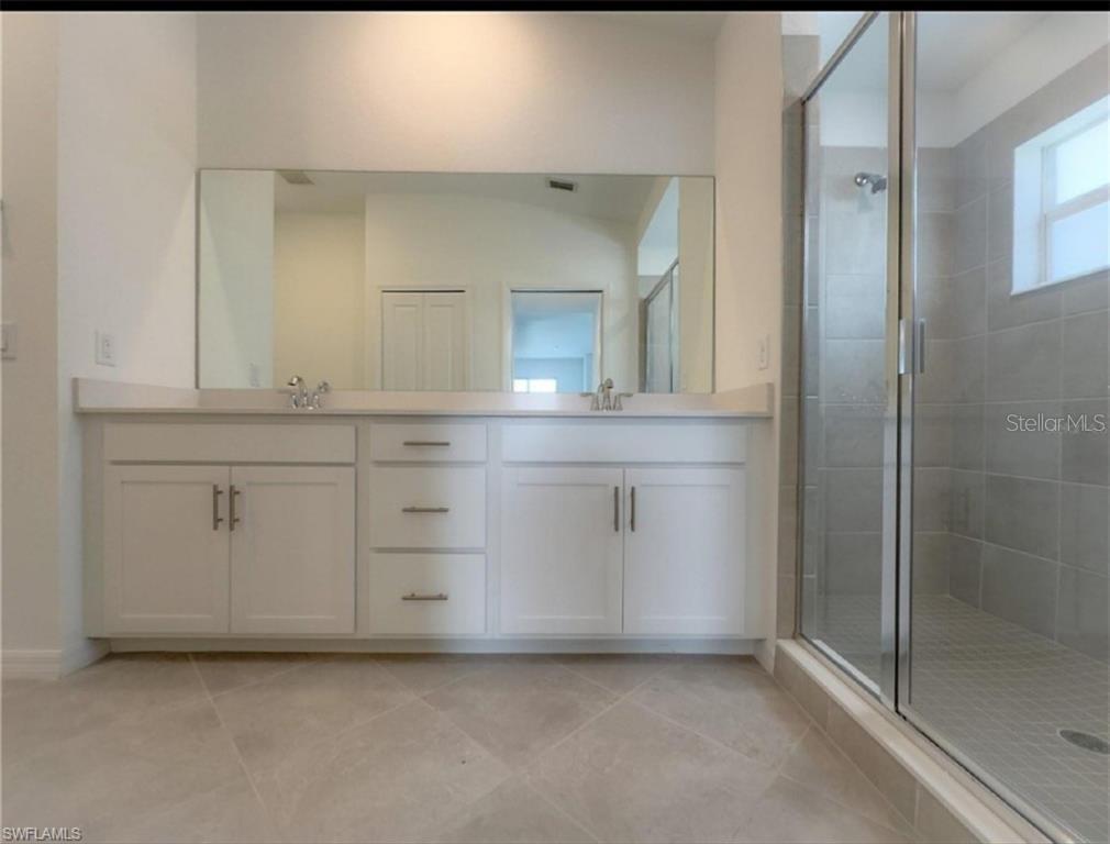 Image 20 of 48 For 12390 Wellen Golf Street 202