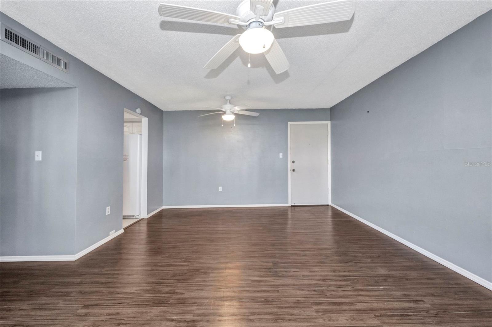 Image 15 of 54 For 2437 Harbor Boulevard 114