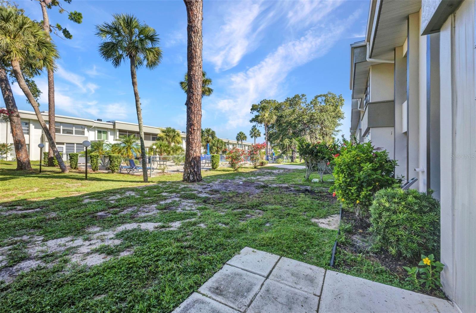 Image 30 of 54 For 2437 Harbor Boulevard 114